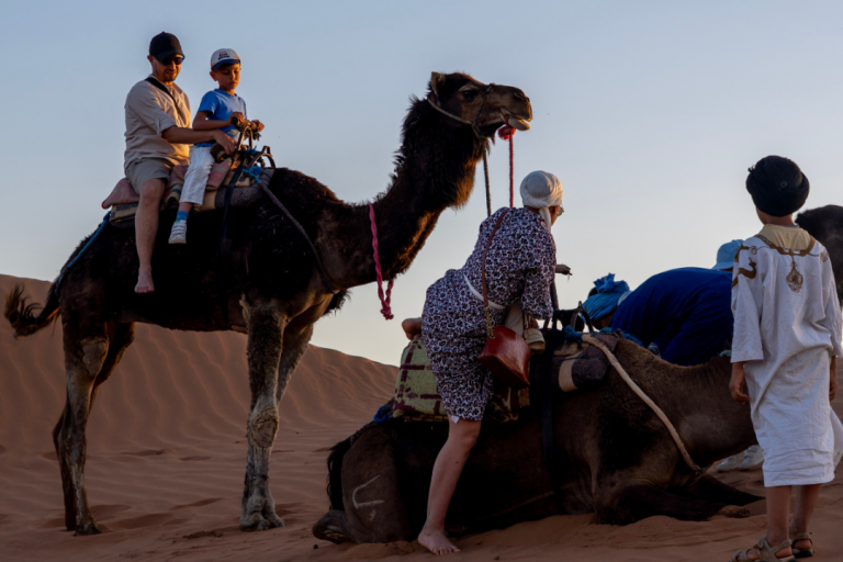 excursion-dromadaire-mhamid-foum-zguid-family